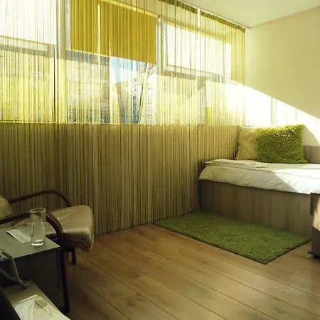 Garni Tri O 3* Kragujevac